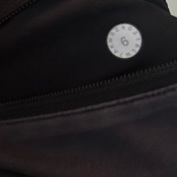 Lululemon Run Times Short II 4” Workout Running Gym Shorts - Picture 8 of 8